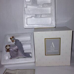 AVON Bethlehem Nativity Glazed Porcelain The Magi Balthasar 1993 vintage